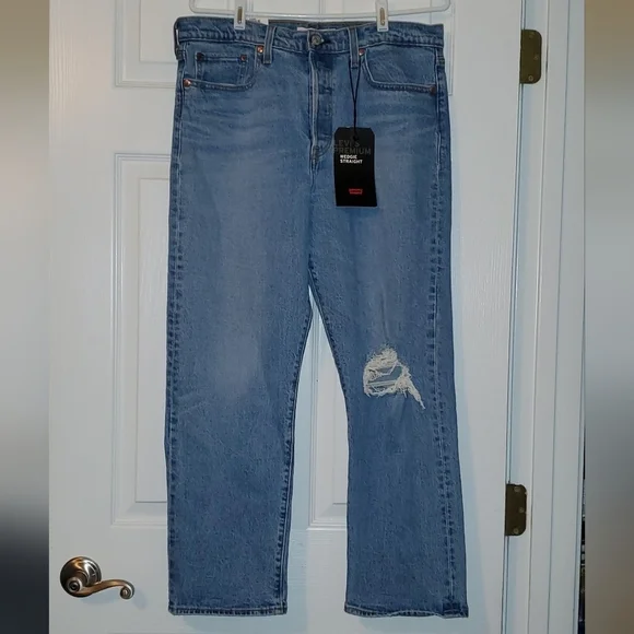 Levi's WEDGIE STRAIGHT FIT WOMEN'S JEANS SIZE 31×26 - Picture 1 of 6